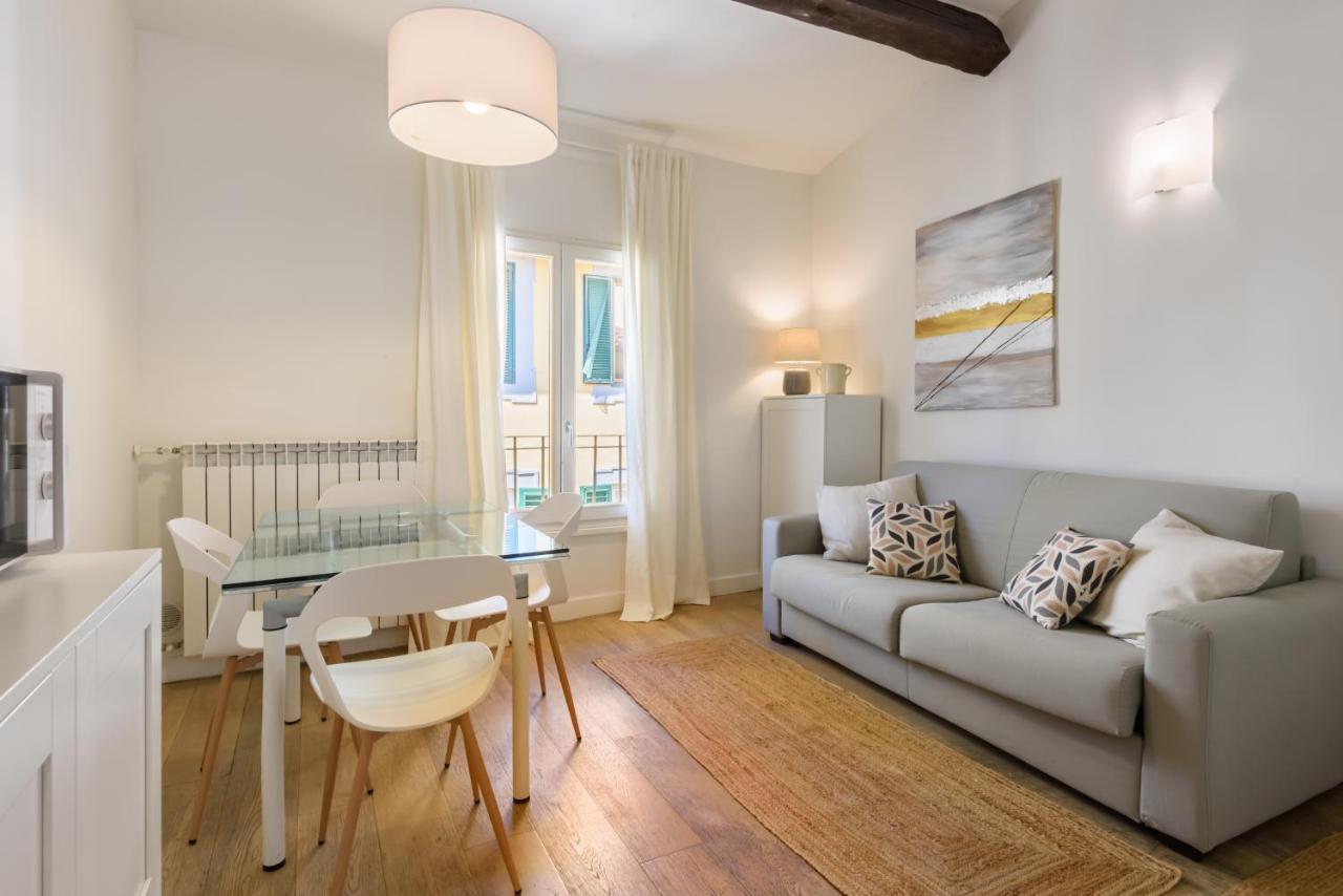 Novella Contemporary Apartment By Mmega Florenz Exterior foto
